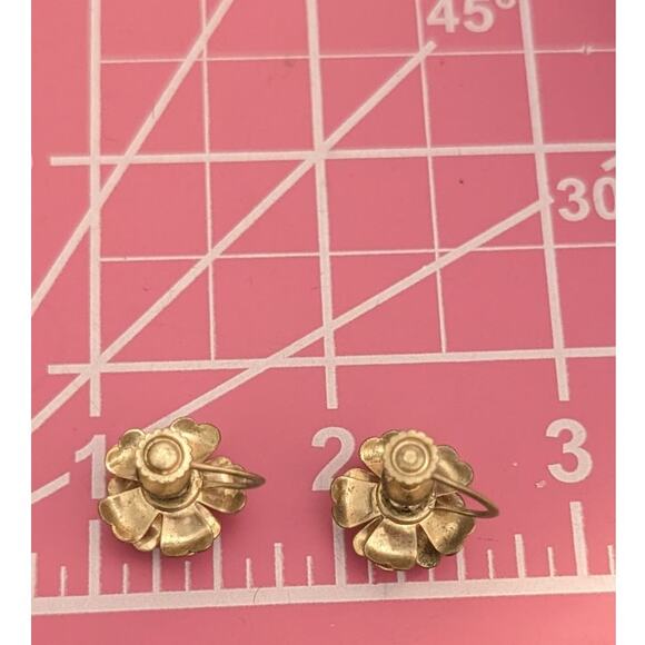 Vintage Gold Tone Floral Rose Screw Back Earrings - Picture 4 of 6
